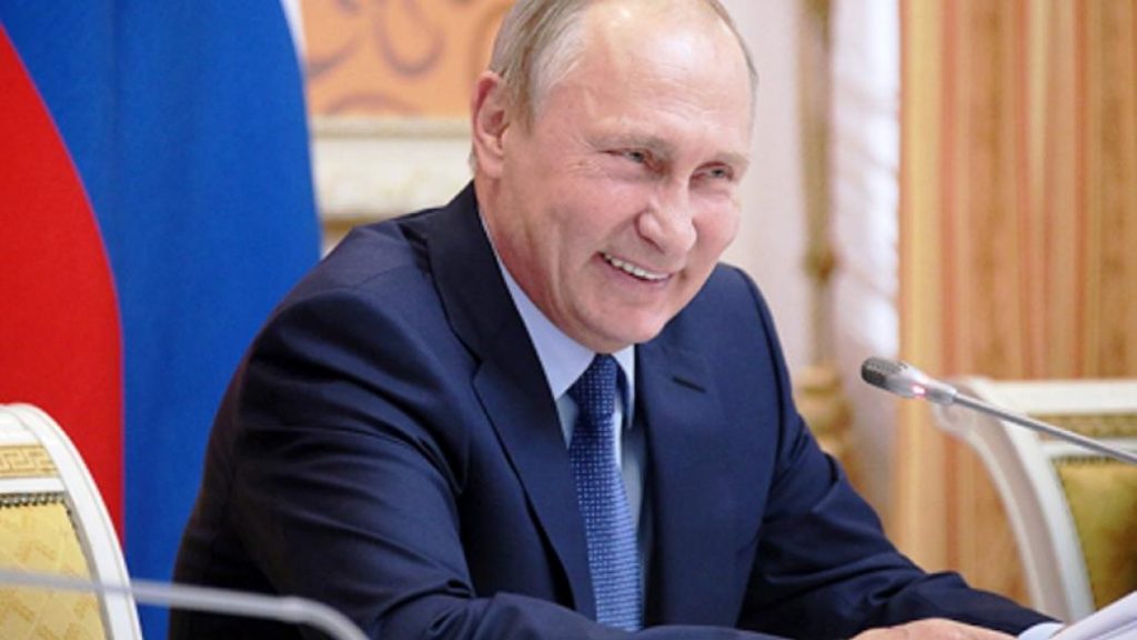 «Пойдем по этому пути»: Путин назвал обязательства по Украине
