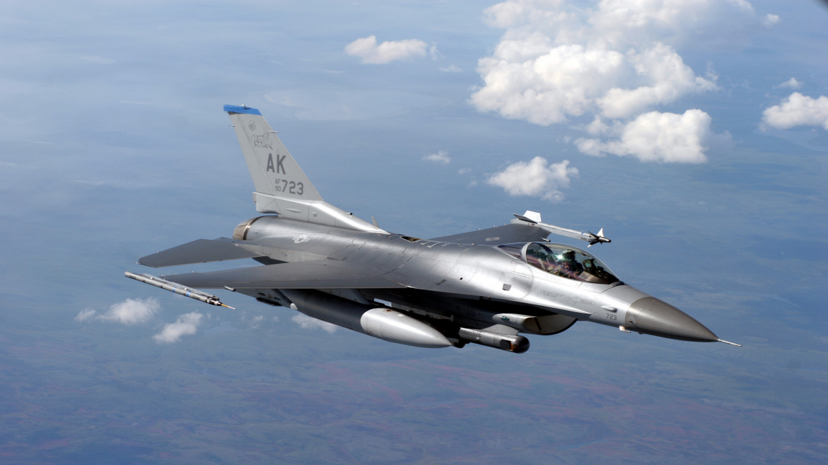 F-16