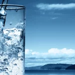 Почему стоит начинать день с тёплой воды: пояснение специалистов