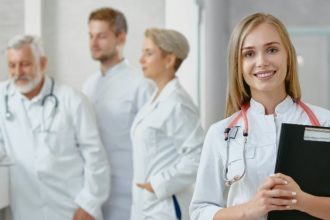 К чему снится врач: значение сна, скрытые подсказки и толкование по деталям