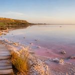 Какие водоемы в Украине имеют уникальные целебные свойства: куда поехать для оздоровления