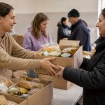Бесплатные продуктовые наборы для украинцев: кто может подать заявку и как получить помощь